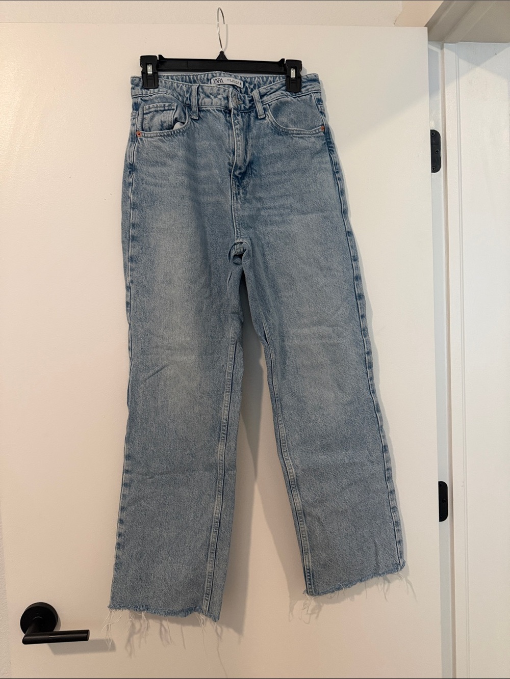 Zara High-Rise Light Blue Straight-Leg Women's Jeans